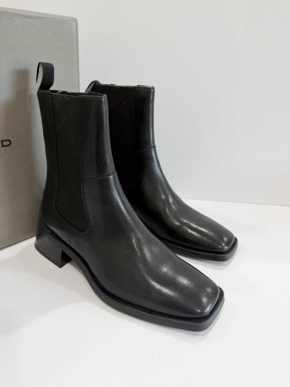 Vagabond Shoemakers Blanca Chelsea Leather Women’s Boots